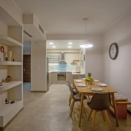 Lägenhet Casa De Luz With Garden *